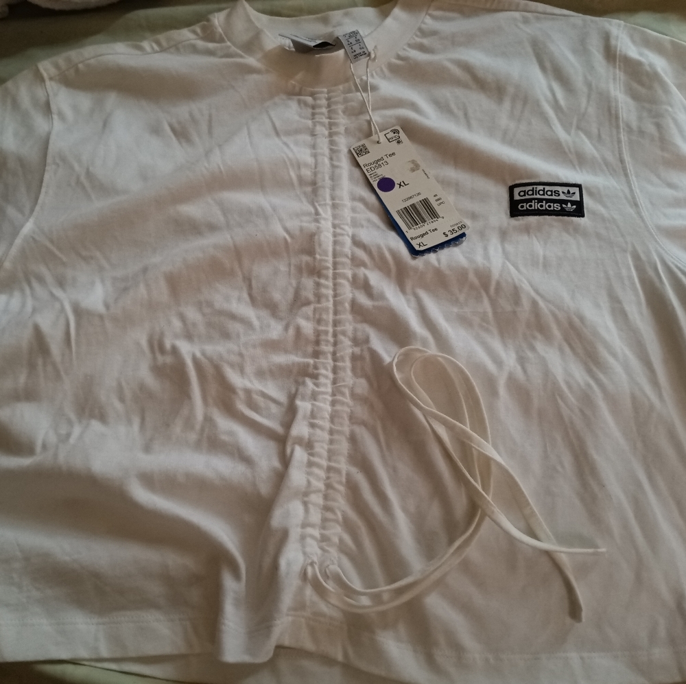 Adidas Crop tee
